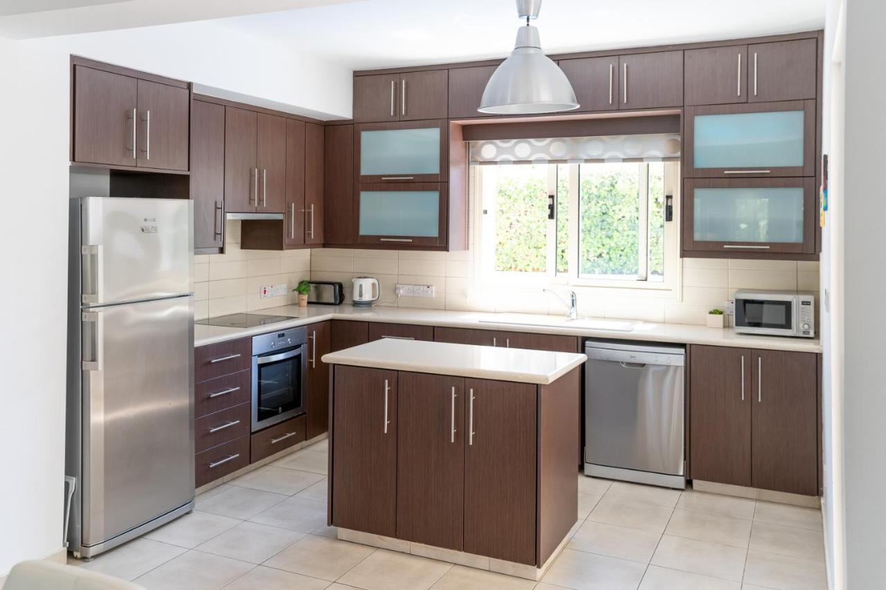 Palm Villa Ekaterina 4 Bdrm 帕拉利米尼 外观 照片
