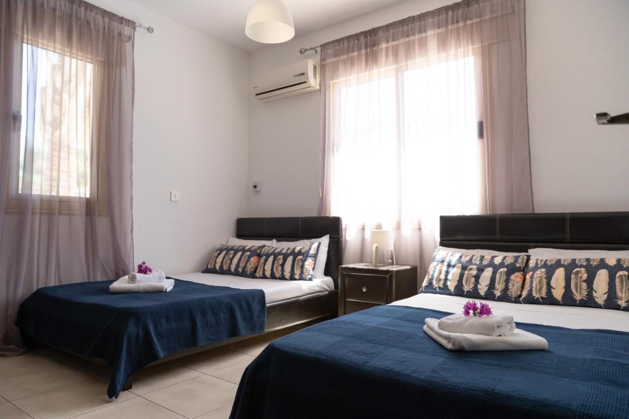 Palm Villa Ekaterina 4 Bdrm 帕拉利米尼 外观 照片